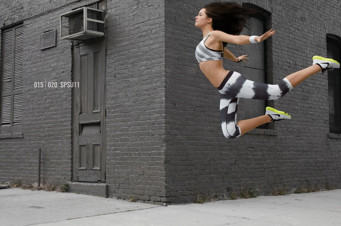 Nike «Be Free»